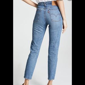Levi's Wedgie Jeans